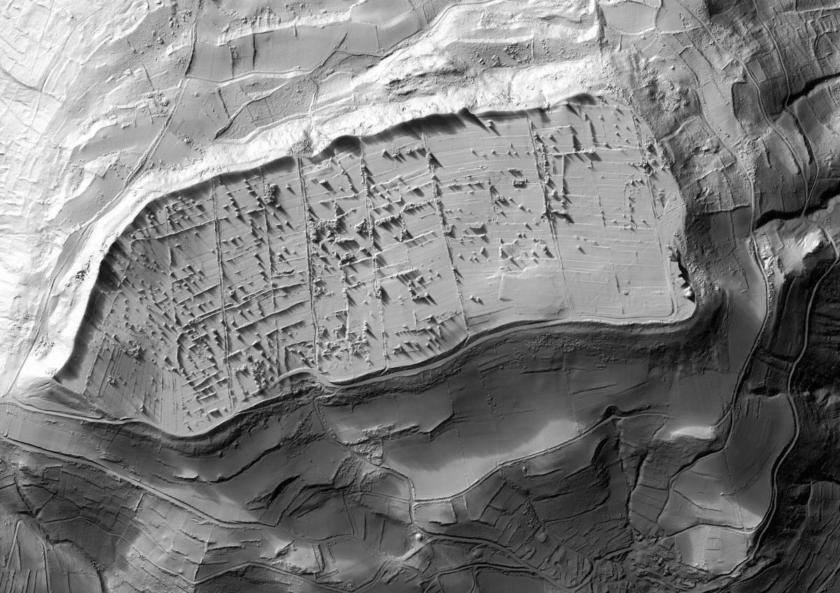 Plateau de Gergovie, Cast shadows / © E. Fovet, IntelEspace - MSH Clermont, 2017